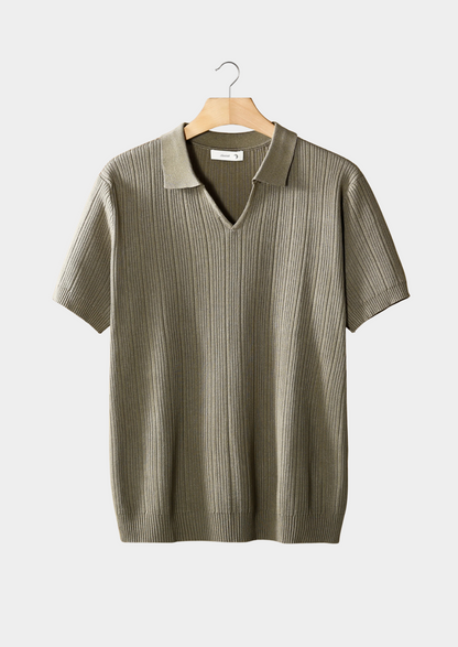 OPEN COLLAR RIBBED POLO